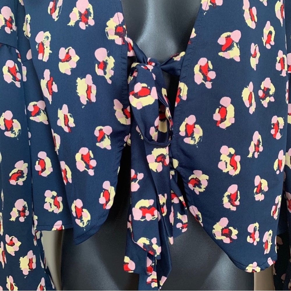 BCBG Navy Floral Tie Front Top - Picture 8 of 9